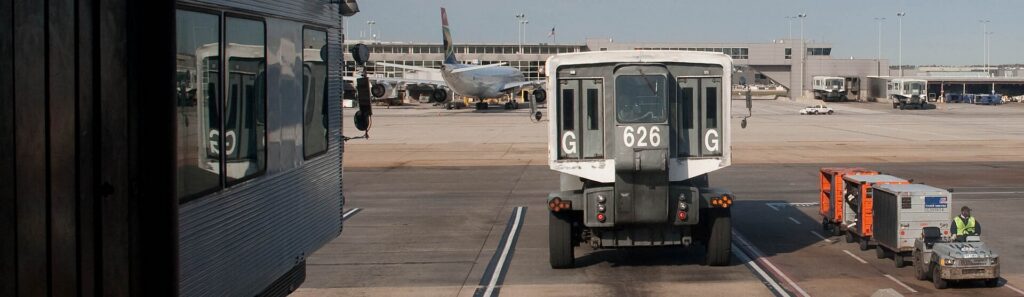 Head-On Shot of Dulles International Airport "Mobile Lounge" (4128588666)