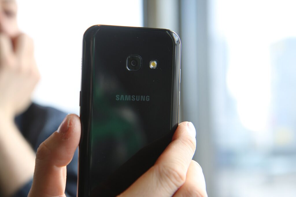 Samsung Galaxy A5 and A3 smartphones