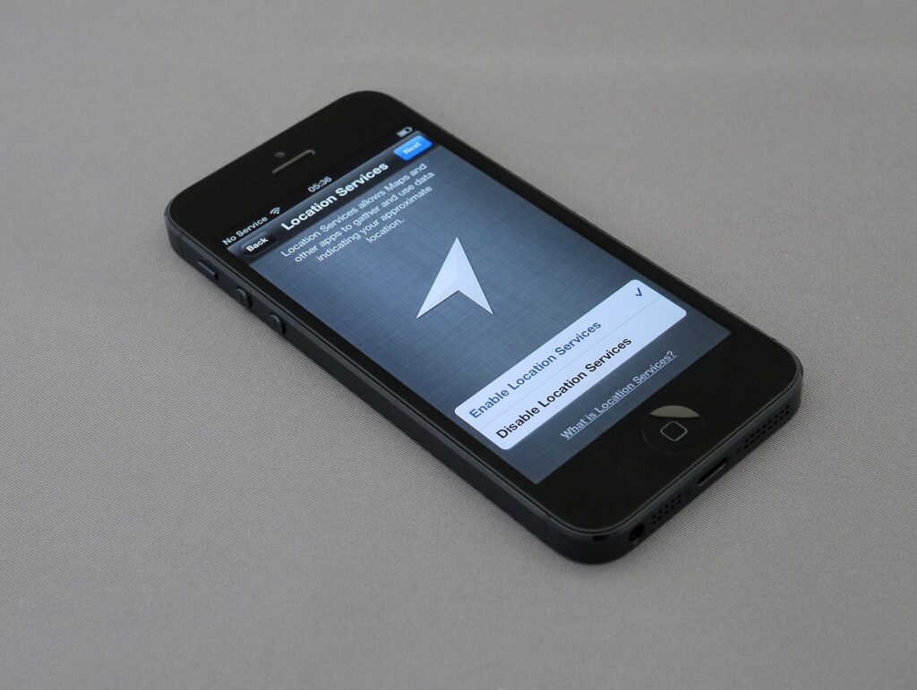 IPhone 5 Unboxing, 10-10-12 - 8074155457